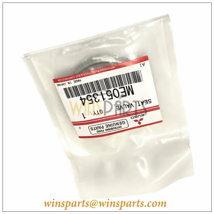 ME051354 VAME051354 Mitsubishi 6D22 6D24 SEAT EXHAUST VALVE Kobelco SK480LC SK300 SK300LC 6D22-T SK300LC-2
