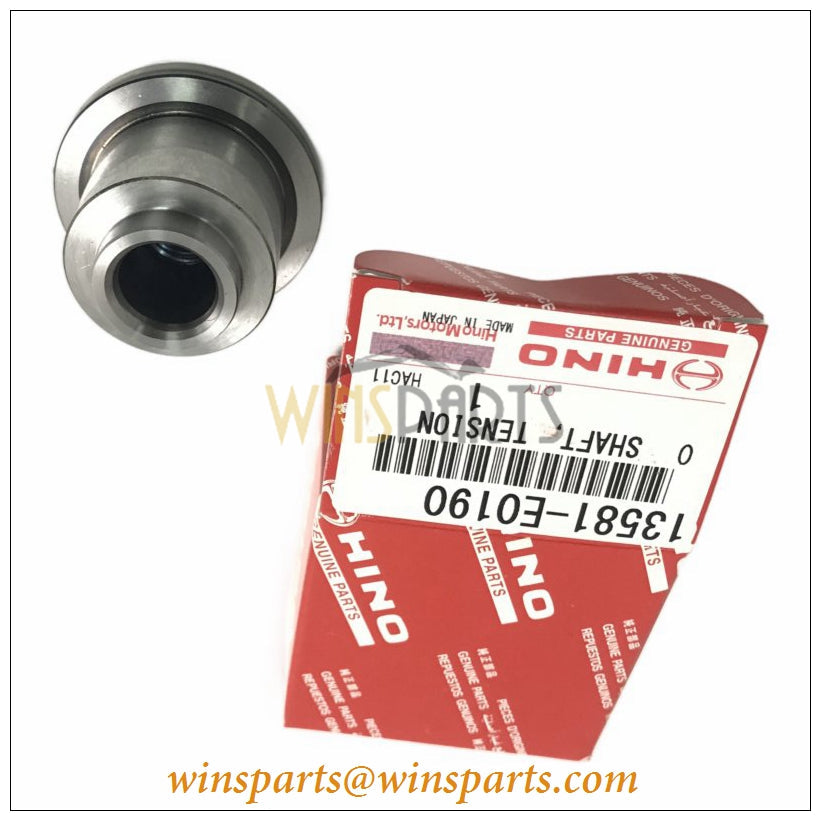 VH135811711A Idle Gear Shaft Balancer Shaft Kobelco SK200-8 SK210-8 SK250-8 SK260-8